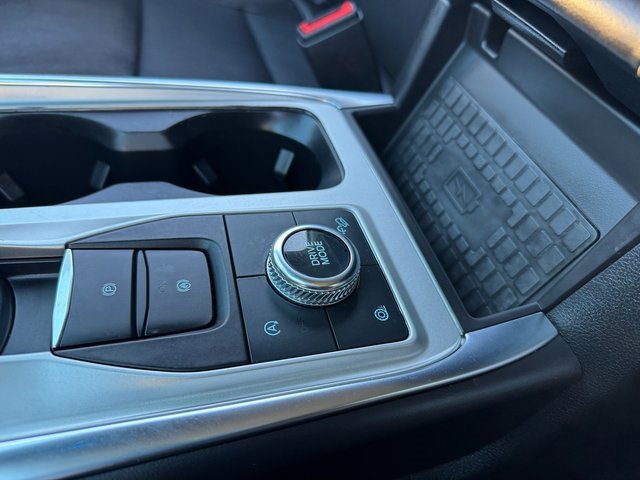 Certified 2023 Ford Explorer Limited w/ Equipment Group 301A image 31