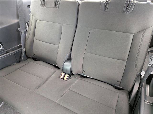 Certified 2023 Ford Explorer XLT RWD image 17