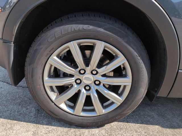 Used 2019 Cadillac XT4 Premium Luxury FWD image 11