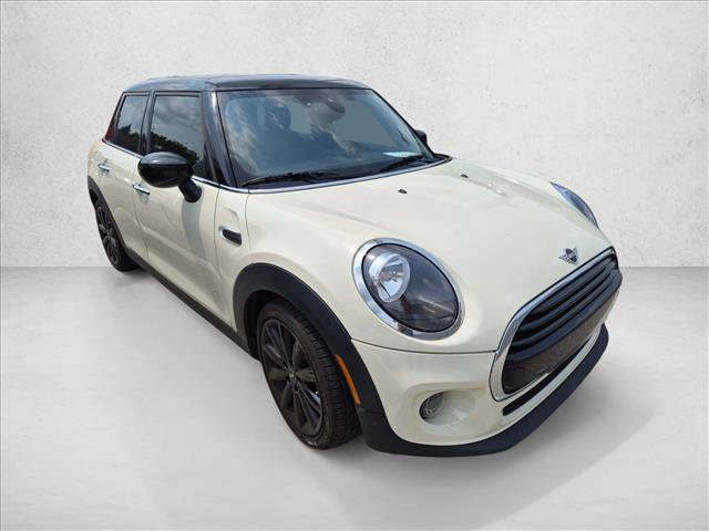 Used 2021 MINI Cooper 4-Door Hardtop FWD image 3