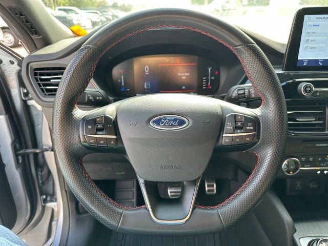 Certified 2023 Ford Escape ST-Line FWD image 21