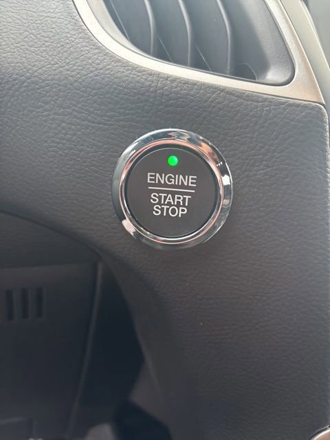 Certified 2024 Ford Edge ST-Line image 22