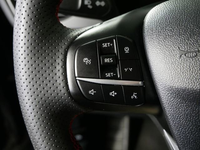 Certified 2024 Ford Escape ST-Line w/ Tech Pack #1 image 18