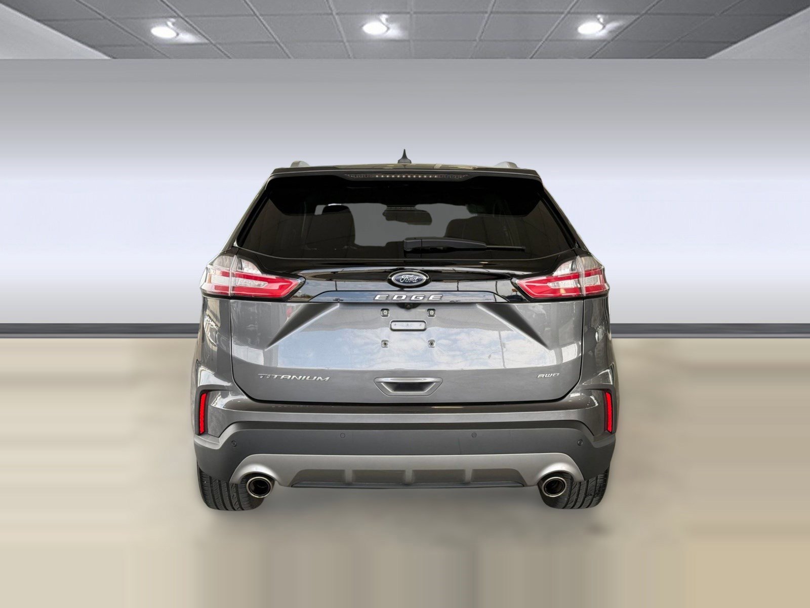 Certified 2024 Ford Edge Titanium image 4