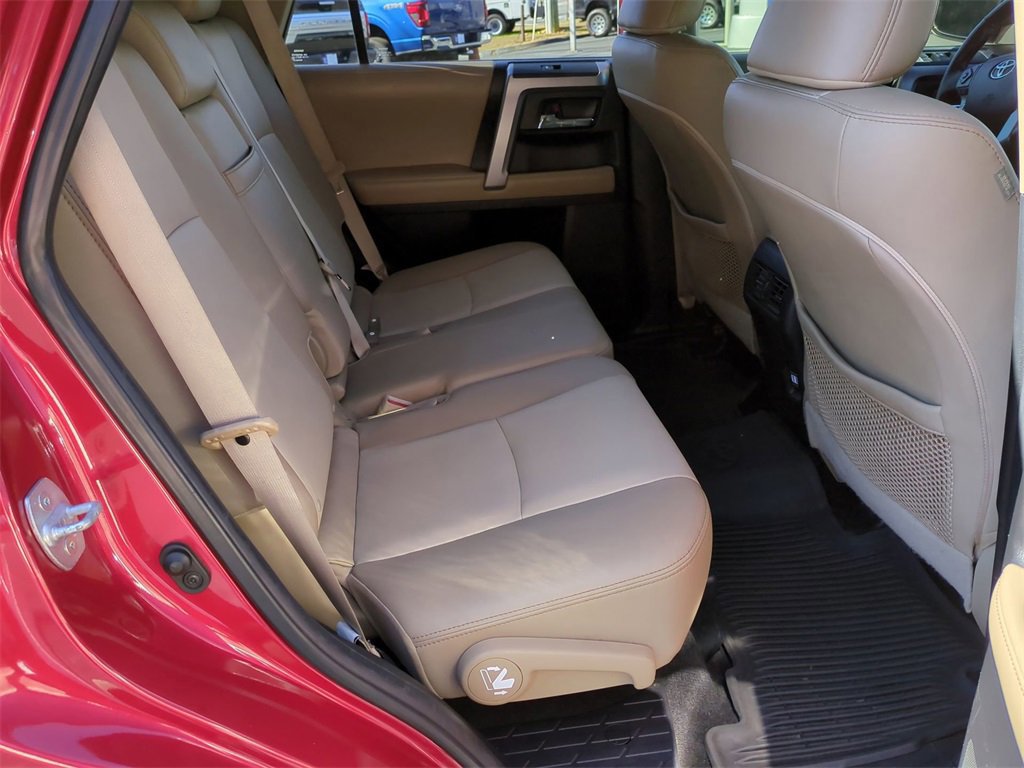 Used 2019 Toyota 4Runner SR5 Premium image 14