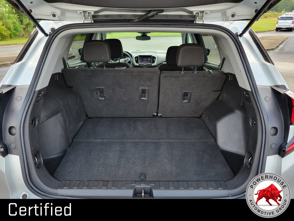 Used 2022 GMC Terrain SLE w/ Driver Convenience Package FWD image 13