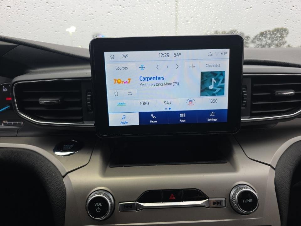 Certified 2022 Ford Explorer XLT w/ Equipment Group 202A image 7