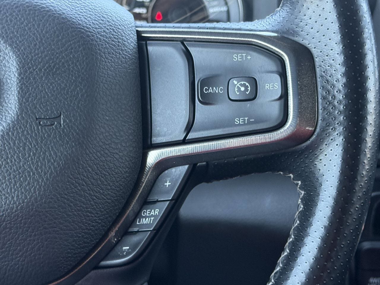 Used 2021 RAM 1500 Rebel AWD/4WD image 14