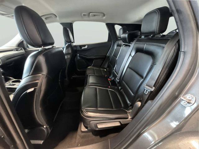 Certified 2024 Ford Escape Platinum AWD/4WD image 22
