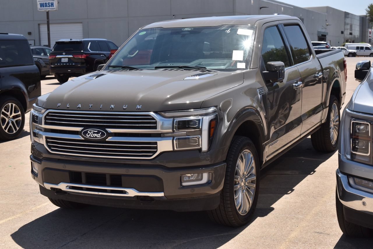 Certified 2025 Ford F150 Platinum w/ Equipment Group 703A Plus AWD/4WD image 2