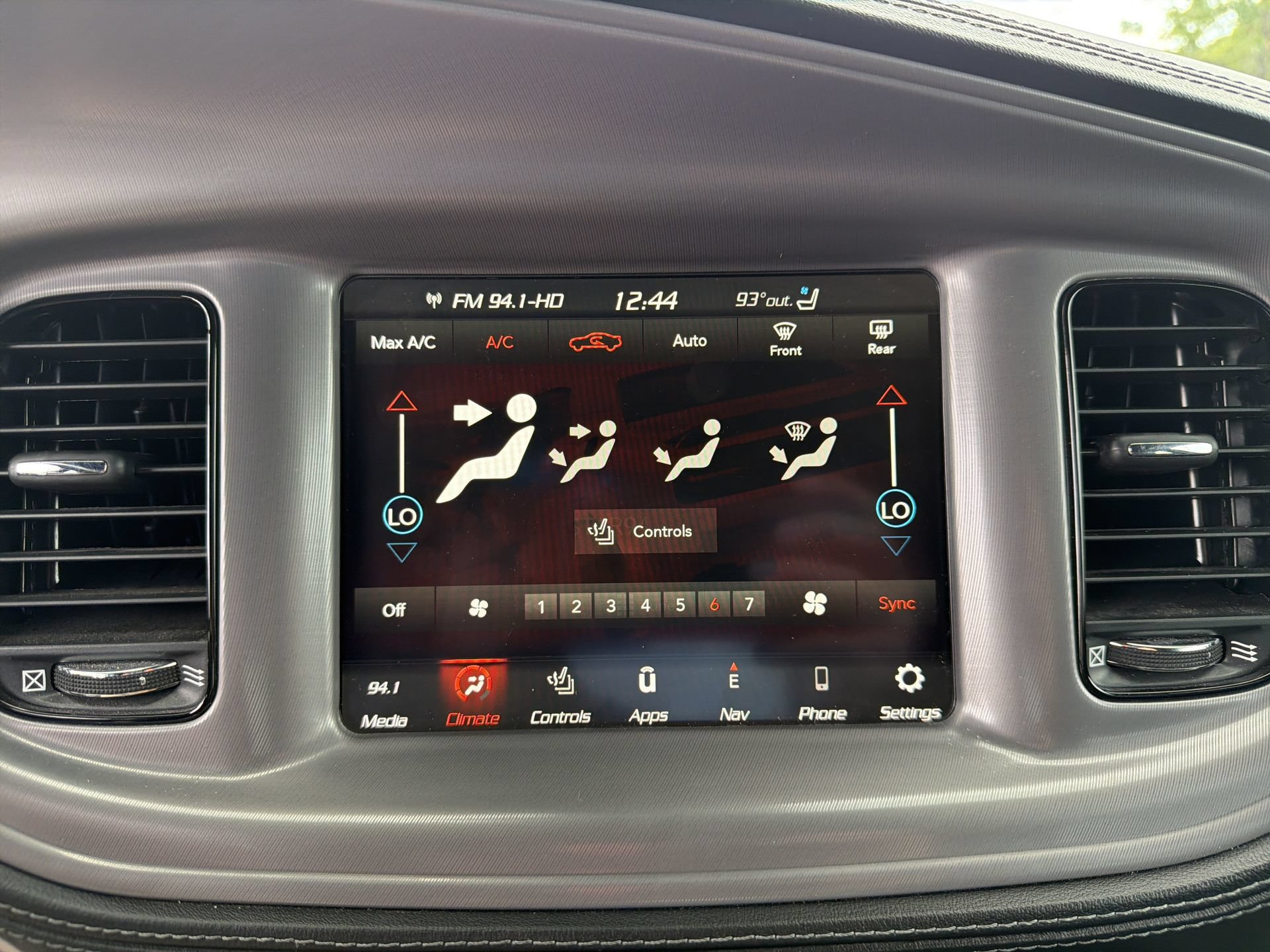 Used 2023 Dodge Charger R/T w/ Plus Group RWD image 8