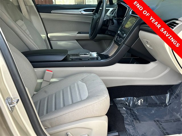 Certified 2019 Ford Fusion SE image 13