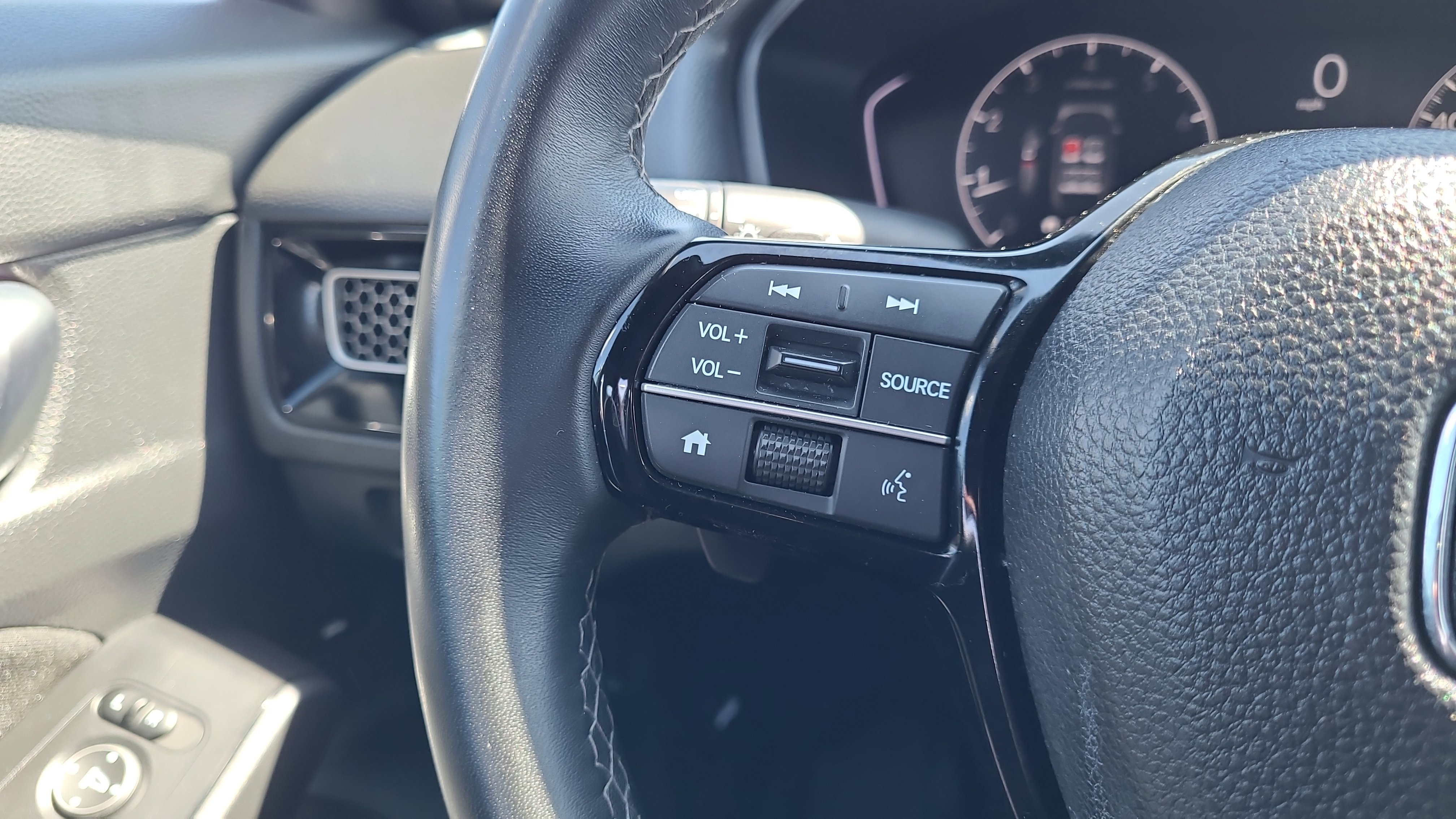 Used 2022 Honda Civic Sport image 12