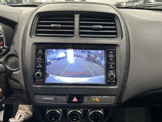 Used 2020 Mitsubishi Outlander Sport ES FWD image 29