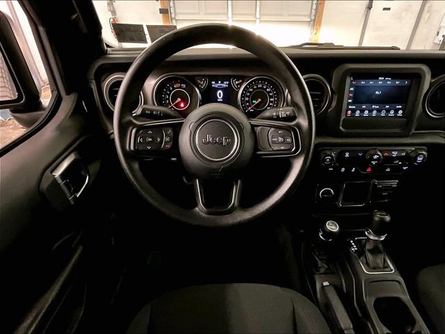 Used 2023 Jeep Wrangler Sport AWD/4WD image 5