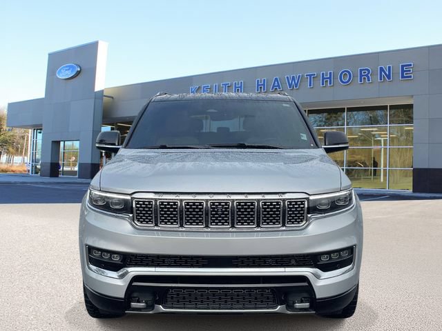 Used 2024 Jeep Grand Wagoneer Series III w/ Rear Seat Video Group 1 AWD/4WD image 2