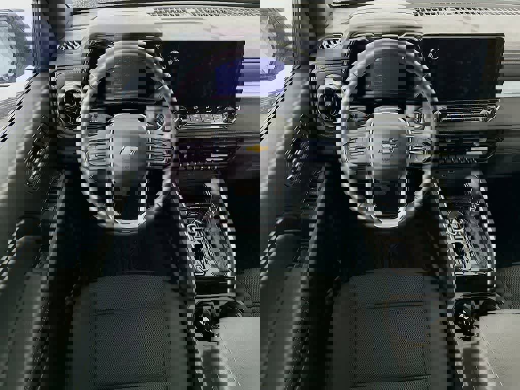 Used 2023 Chevrolet Colorado LT w/ LT Convenience Package II image 10