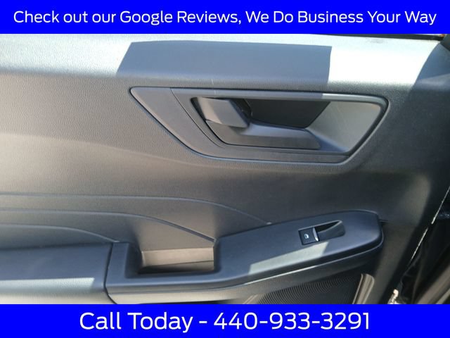 Certified 2023 Ford Escape Active AWD/4WD image 32