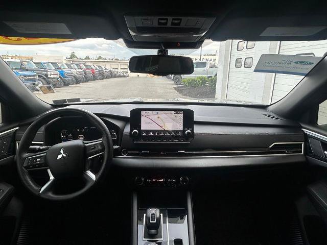 Used 2023 Mitsubishi Outlander SEL Black Edition AWD/4WD image 12