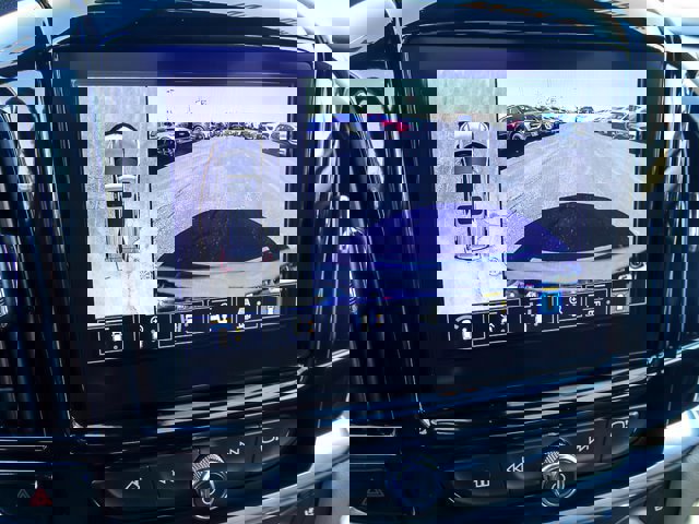 Used 2022 Chevrolet Traverse Premier image 21