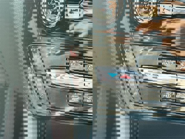 Certified 2022 Ford Explorer ST-Line image 21