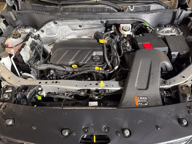 Used 2026 Chevrolet Trax LS FWD image 9