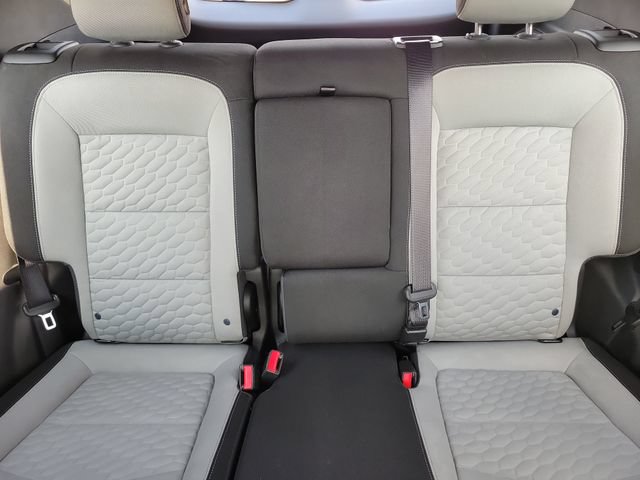 Used 2019 Chevrolet Equinox LS FWD image 18