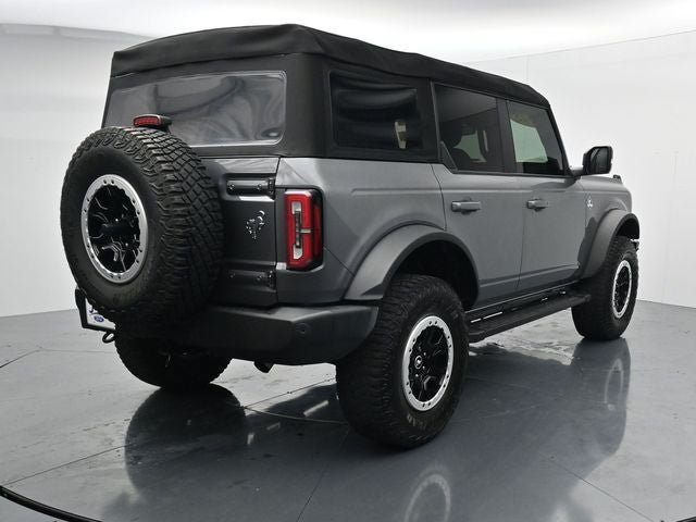 Certified 2023 Ford Bronco Outer Banks w/ Sasquatch Package AWD/4WD image 9