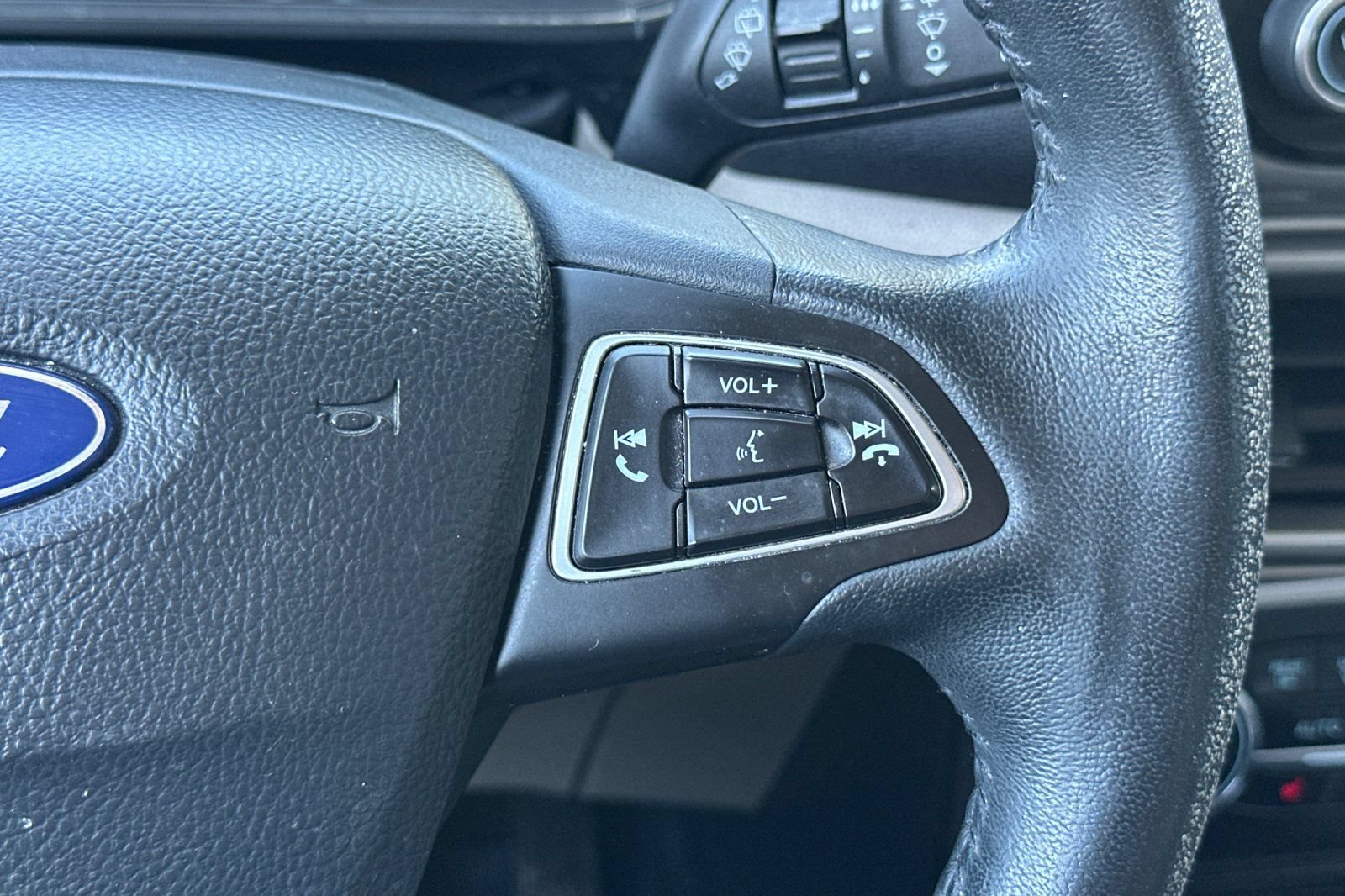 Certified 2020 Ford EcoSport SE FWD image 38