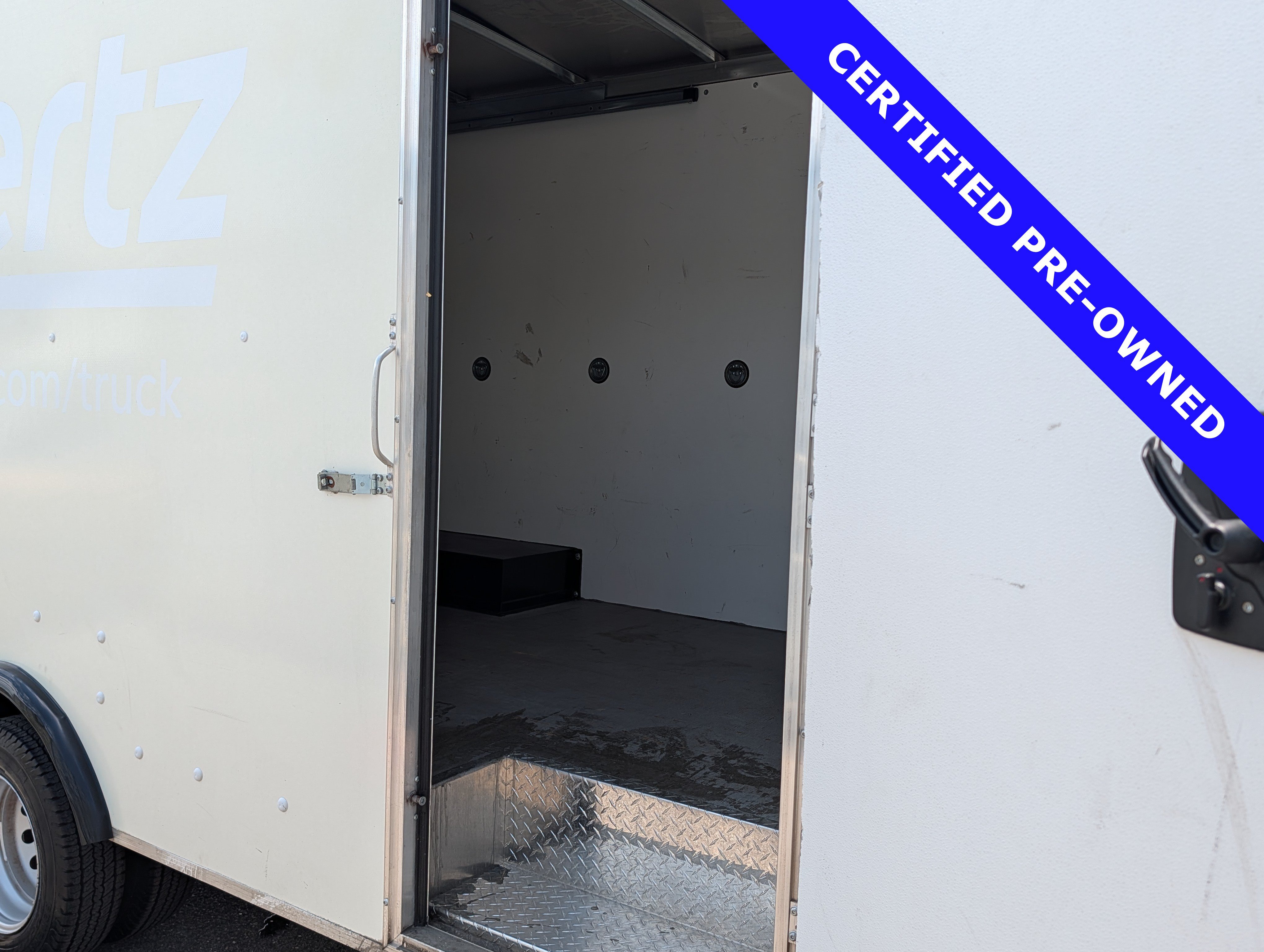 Certified 2022 Ford Transit 350 DRW RWD image 15