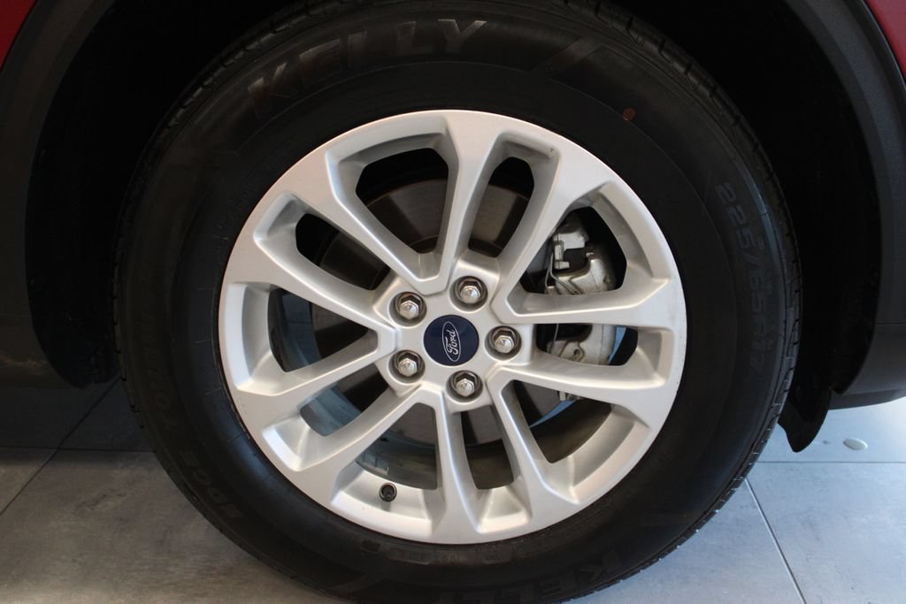 Certified 2020 Ford Escape SE AWD/4WD image 11