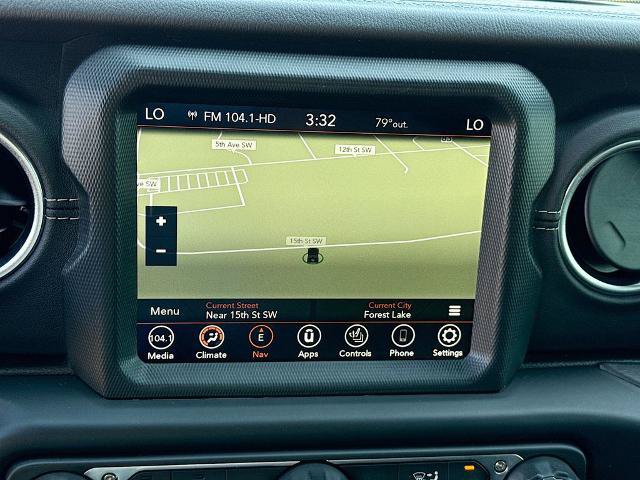 Used 2021 Jeep Gladiator Overland w/ Popular Equipment Package AWD/4WD image 11
