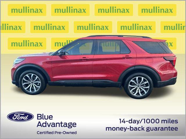 Certified 2025 Ford Explorer ST-Line image 12