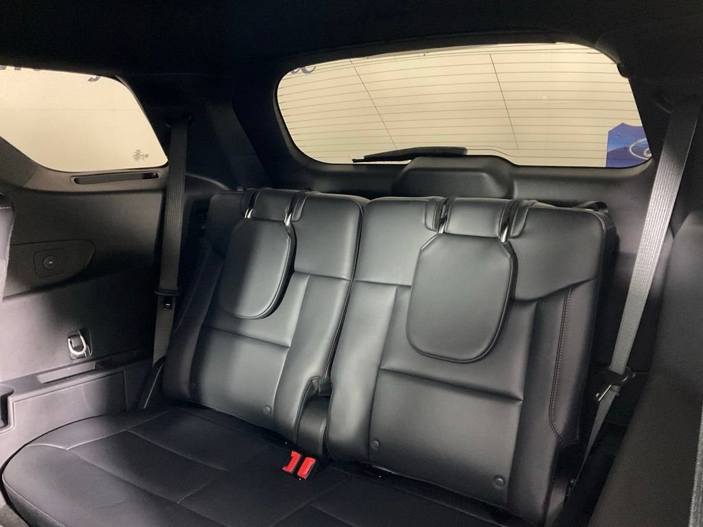 Certified 2026 Ford Explorer ST w/ Sun And Sound Package AWD/4WD image 17