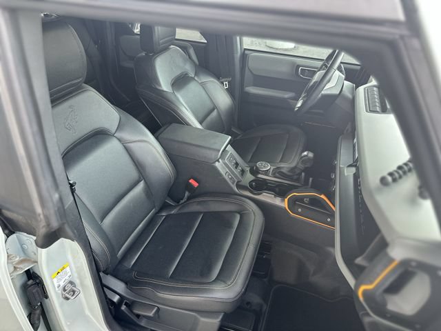 Certified 2023 Ford Bronco Badlands w/ Sasquatch Package AWD/4WD image 27
