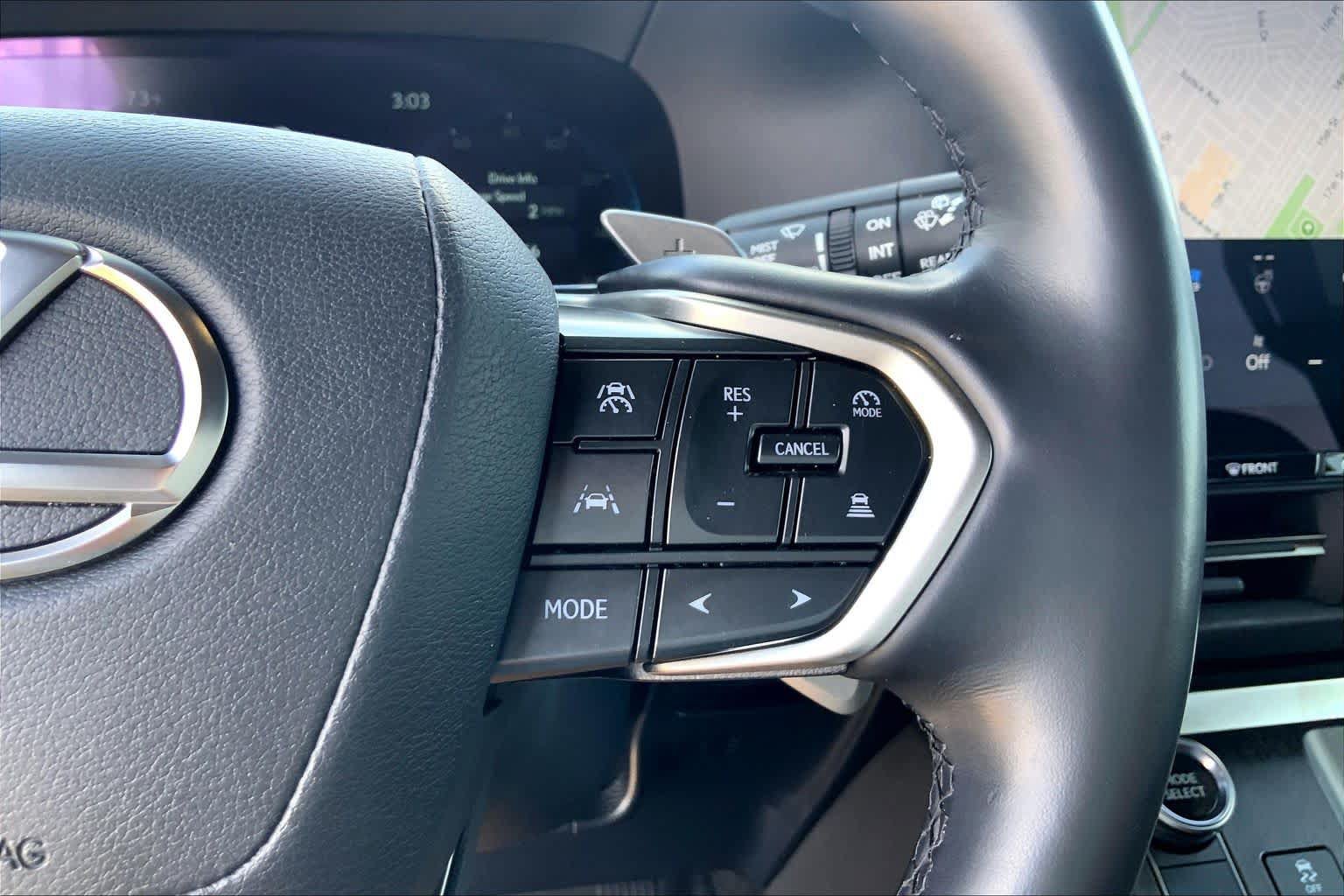 Used 2024 Lexus GX 550 w/ Accessory Package (Z1) AWD/4WD image 25