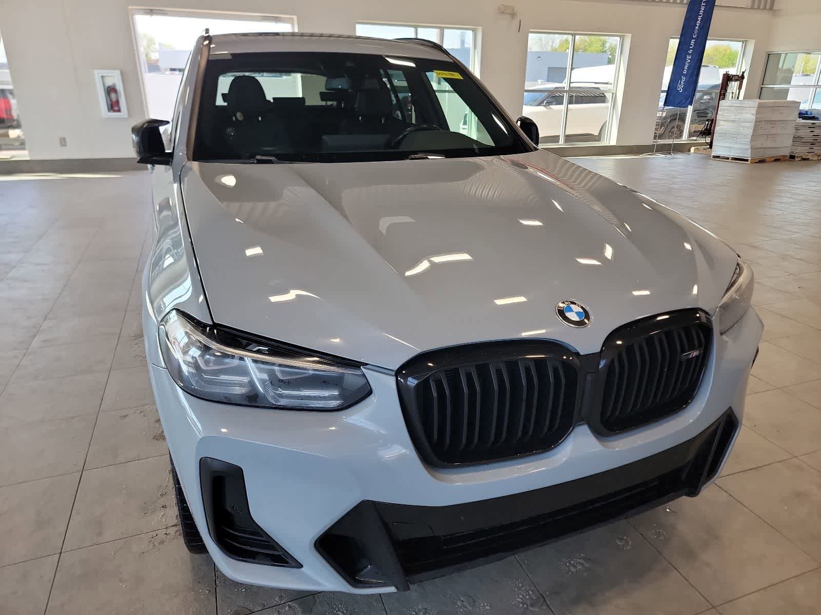 Used 2022 BMW X3 M40i AWD/4WD image 4