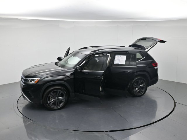Used 2023 Volkswagen Atlas SE w/ Panoramic Sunroof Package FWD image 50