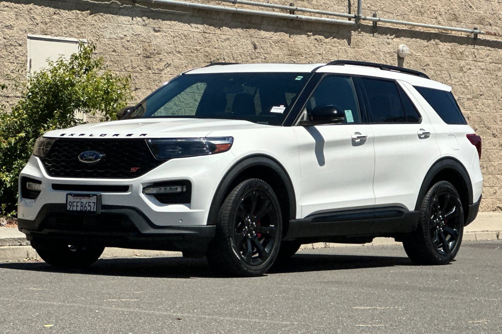 Certified 2023 Ford Explorer ST w/ Equipment Group 401A AWD/4WD image 8