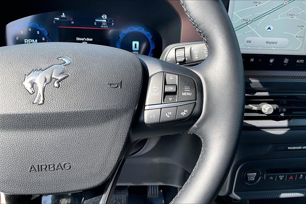 Certified 2025 Ford Bronco Sport Outer Banks w/ Outer Banks Tech Package+ image 18