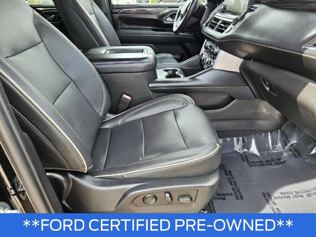Used 2023 GMC Yukon XL SLT AWD/4WD image 10