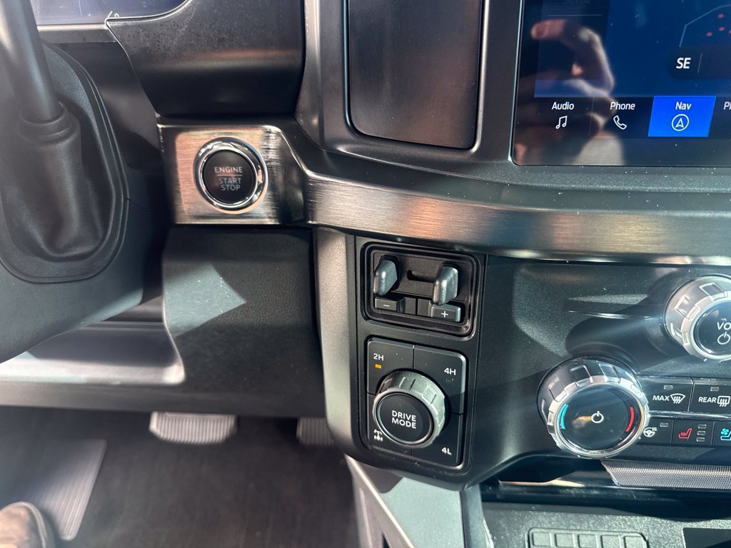 Certified 2024 Ford F250 Lariat w/ Sport Appearance Package AWD/4WD image 24