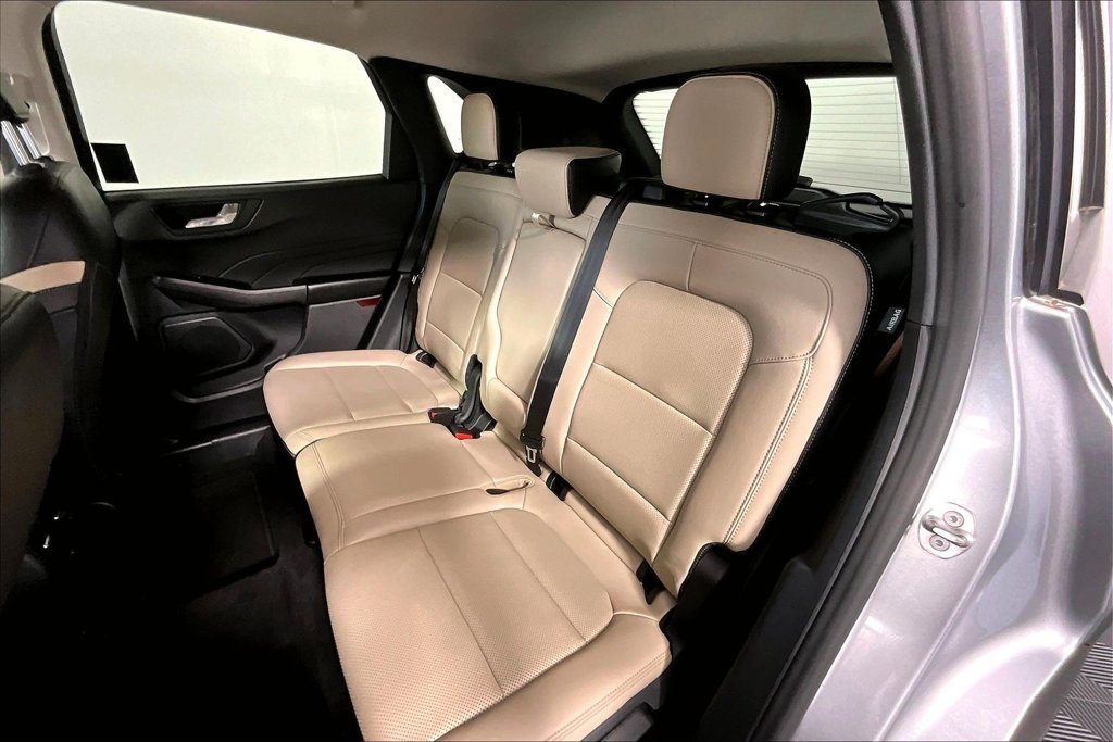 Certified 2021 Ford Escape SEL FWD image 26