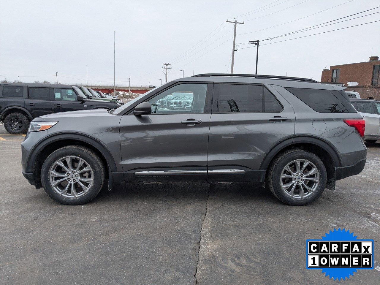 Certified 2023 Ford Explorer XLT w/ Equipment Group 202A image 2