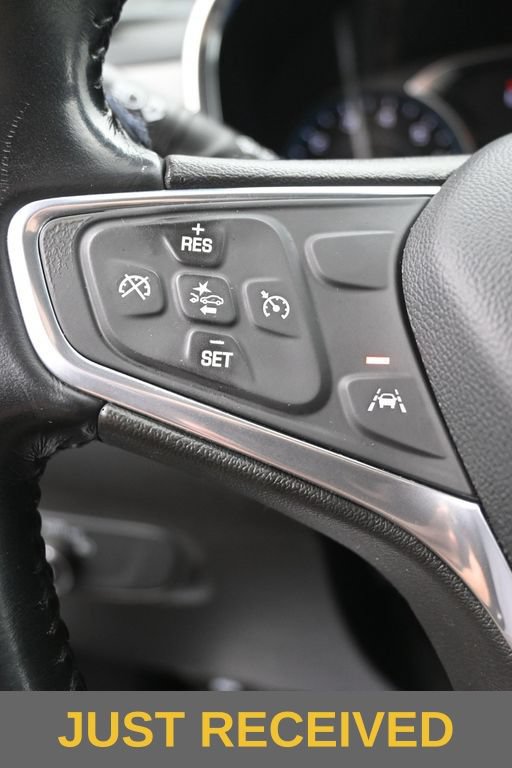 Used 2022 Chevrolet Equinox LT w/ Driver Convenience Package AWD/4WD image 17