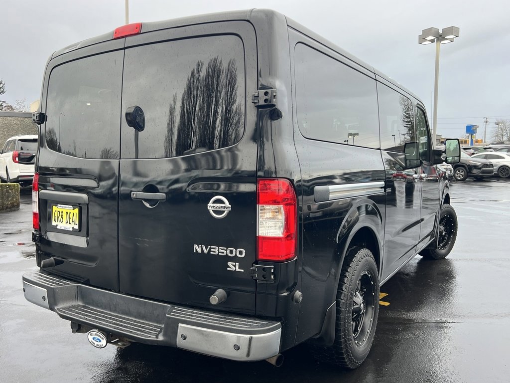 Used 2019 Nissan NV 3500 SL image 3