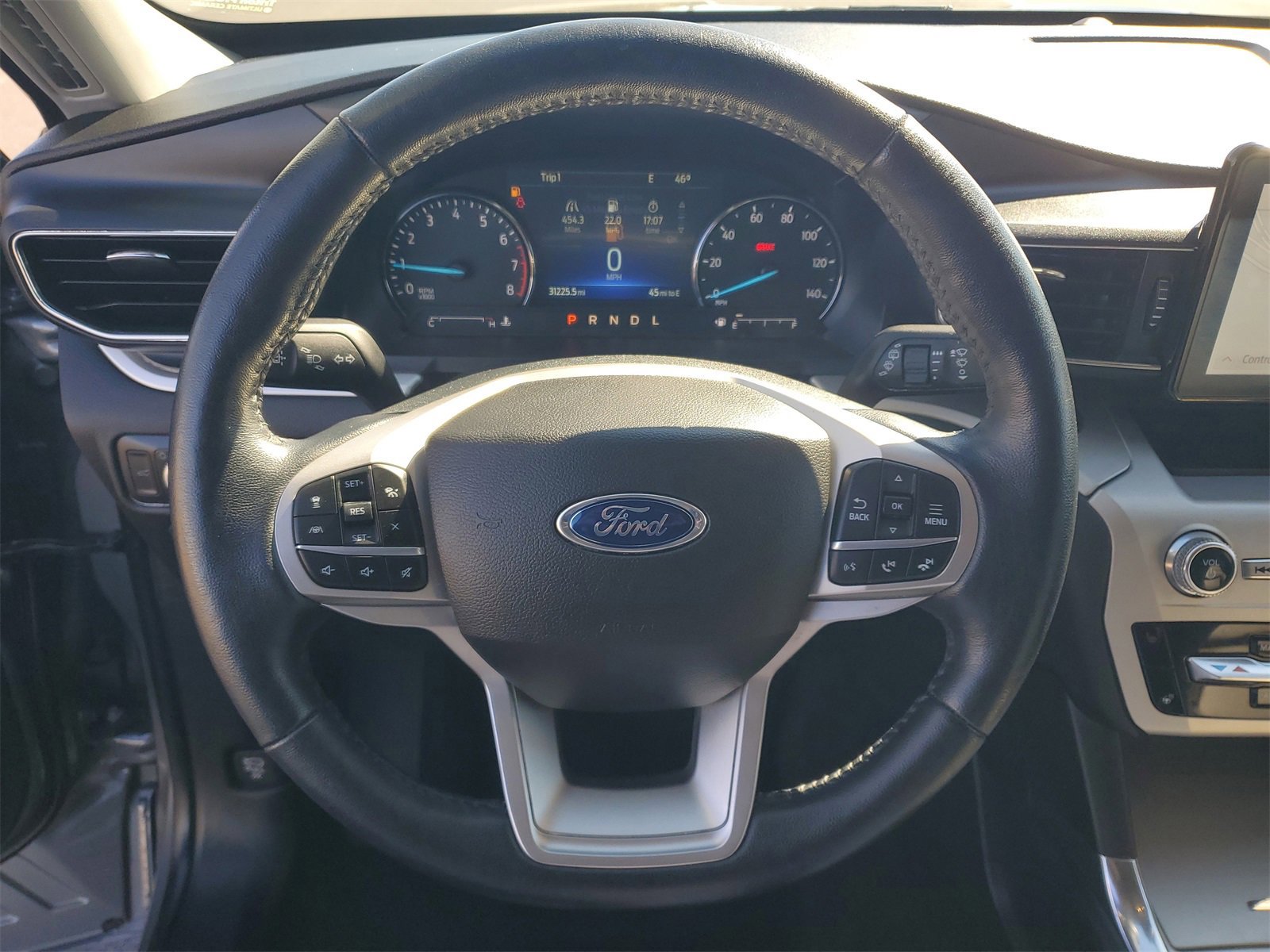 Certified 2022 Ford Explorer XLT w/ Equipment Group 202A image 21