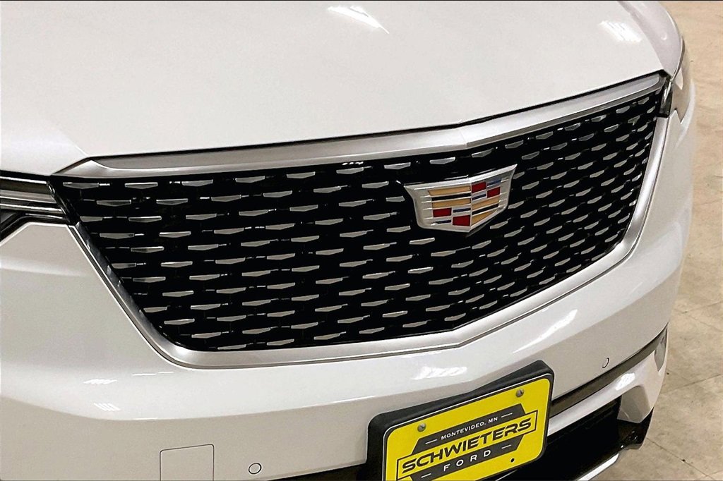 Used 2024 Cadillac XT6 Premium Luxury image 30
