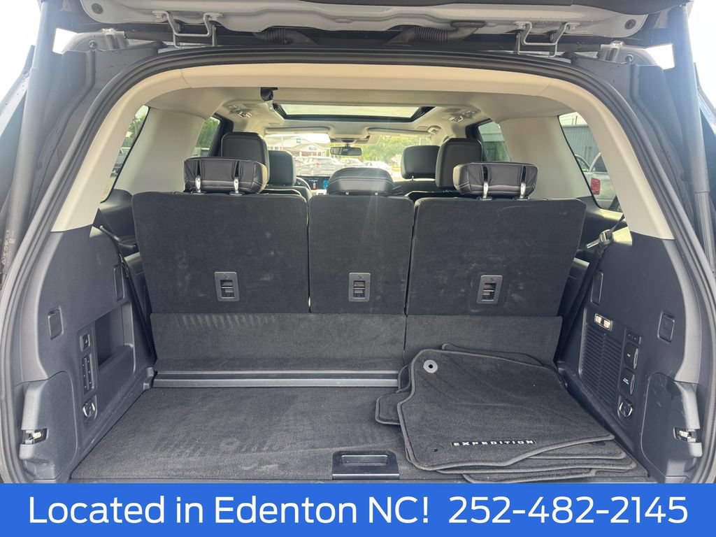 Certified 2025 Ford Expedition Platinum w/ Driver's Package AWD/4WD image 21
