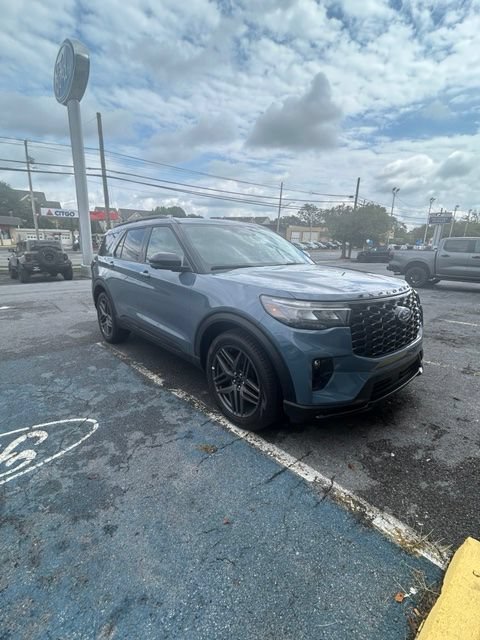Certified 2026 Ford Explorer ST w/ Sun And Sound Package AWD/4WD image 4